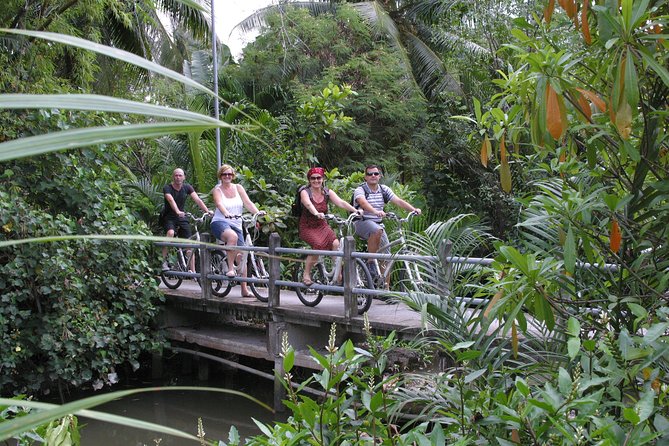 Colors of Bangkok Private tour - Private tour feel: how guides like Kitty, Pike, Bas, and Am change the day