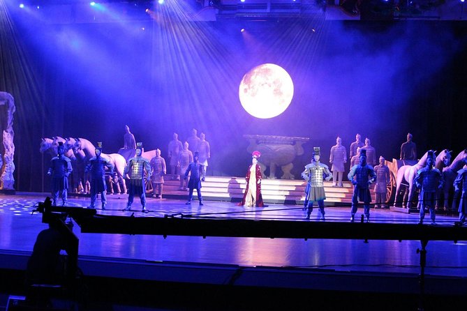 Colosseum Cabaret Show in Pattaya Entry Ticket - Getting There on Your Own: A Pattaya Tip That Saves Time