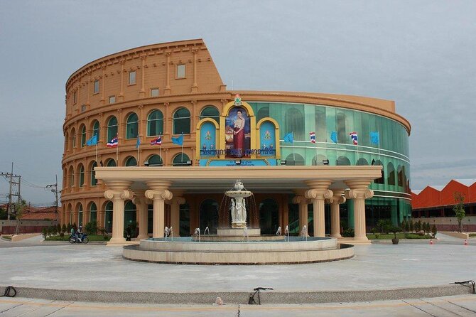 Colosseum Cabaret Show Skip-the-Line Ticket – Pattaya - Key highlights