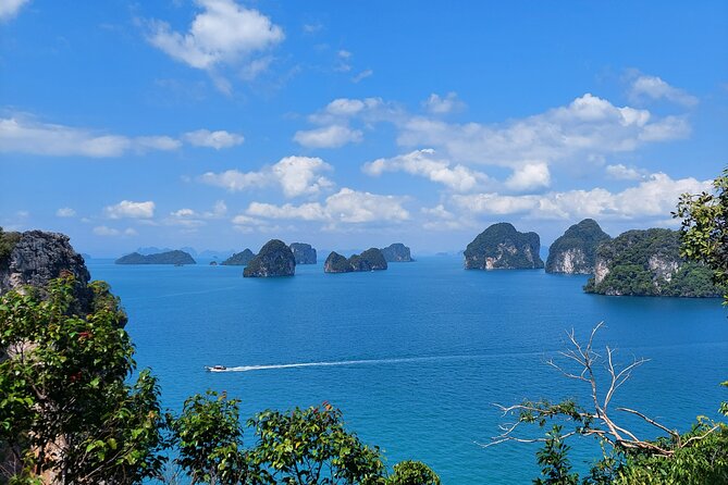- Comfortable boat for cruising in Phang Nga Bay - The "Must-Do"! - The guide and crew vibe: what “looked after” really feels like