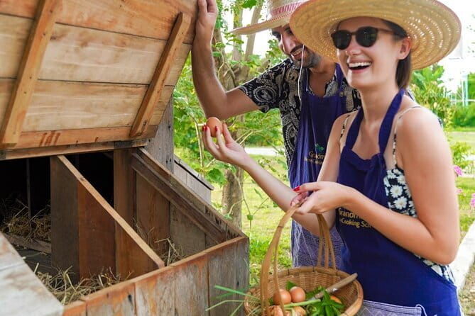 Cook Local Northern Thai Food in Traditional House - Lunch + Dessert Session: Tasting Your Work (and Learning From It)