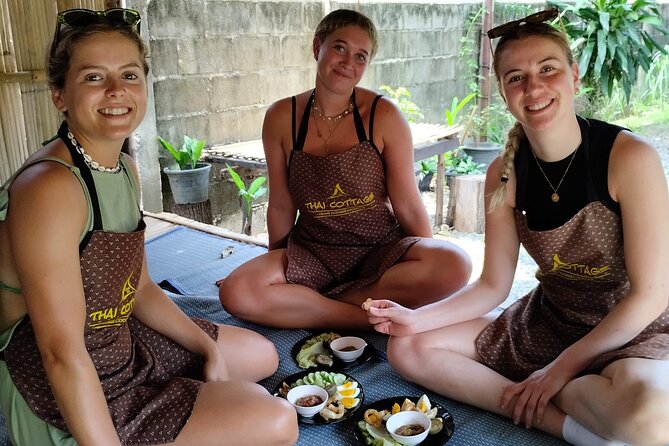 Cooking class in organic garden and local market tour ThaiCottage - Curry paste from scratch: the technique you’ll actually reuse