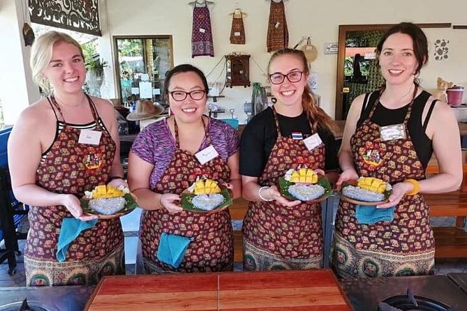 Cooking Evening Class Chiang Mai Visit Organic Garden and Market - Siam Garden Cooking School: How the Room Setup Makes the Class Work