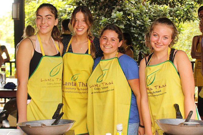 Cooking Experience at Lanta Thai Cookery School From Koh Lanta - Pickup and Timing: The Easy Start From Koh Lanta