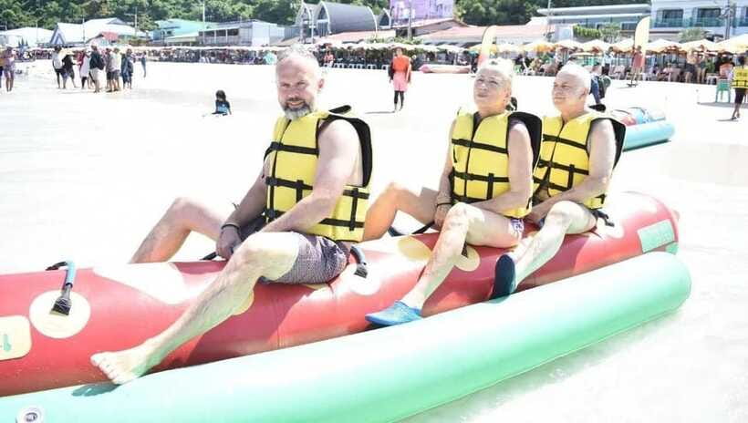 Coral island Tour from Pattaya with Thai Lunch - Who Should Book This Coral Island Tour from Pattaya