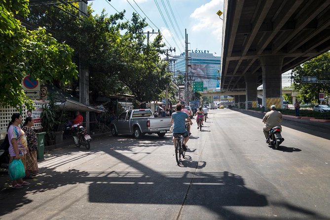 Countryside Bangkok and a Local Floating Market Tour by Bicycle Including Lunch - Countryside Bangkok by bike: what makes it worth your time