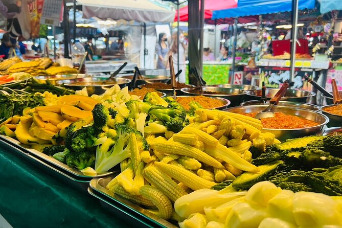 Culinary adventure in Mueang Non with Small group - Stop 3: Khrua Chuan Chom Restaurant and the Correction Department shop