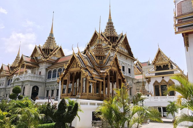 Cultural Treasures of Bangkok: Temples & Royal Palace Tour - Grand Palace: royal Siam at the Chao Phraya