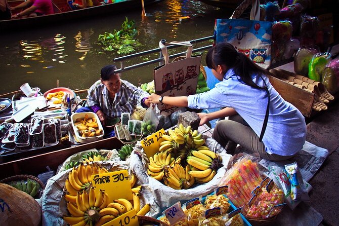 Damnoen Saduak Floating Market & Maeklong Railway Market Tour From Bangkok - Time on the ground: when you’ll feel rushed (and how to avoid it)