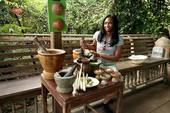 Damnoen Saduak Floating Market Small Group Tour - Price and Time: Is $94.08 Good Value for This Route?