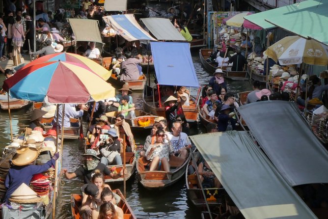 Damnoen Saduak Floating Market with Paddle Boat Ride (ex Bangkok) - Guide Quality: The Difference Between a Good Day and a Great One