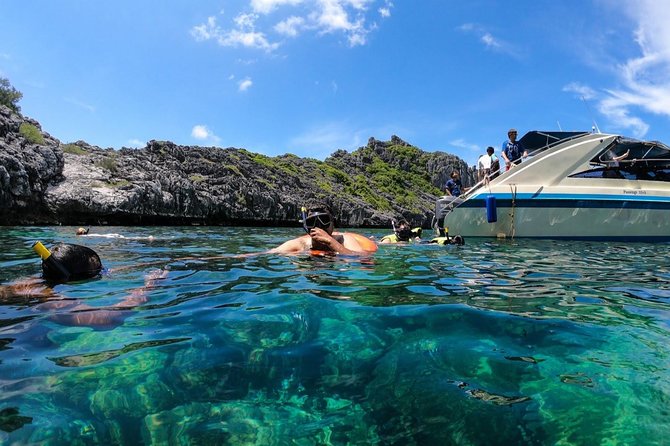 Day Tour to Angthong Marine Park by Insea Speedboat from Koh Samui - Entering Angthong in a speedboat: the real value
