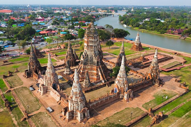 Discover Ayutthaya at Sunset: Historic Temples & River Cruise - Temple Stop 3: Wat Chaiwatthanaram by the River (30 Minutes)