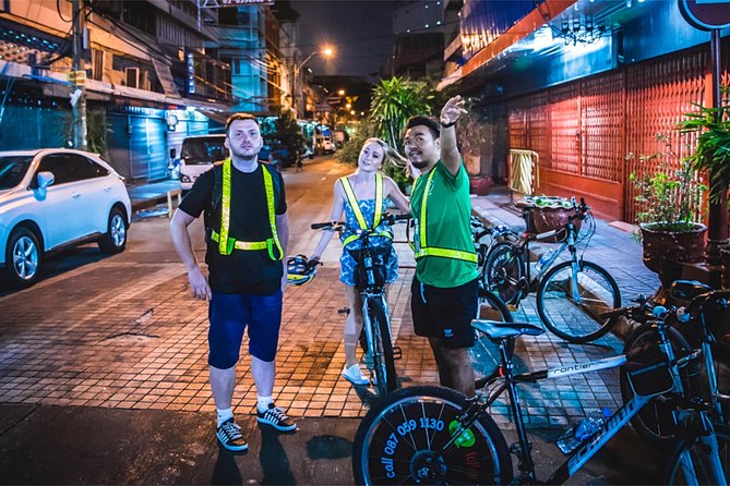 Discover Bangkok at Night 5-Hour Bike Tour with dinner - Kuan Yim Shrine: incense, chanting, and a side of Bangkok many miss