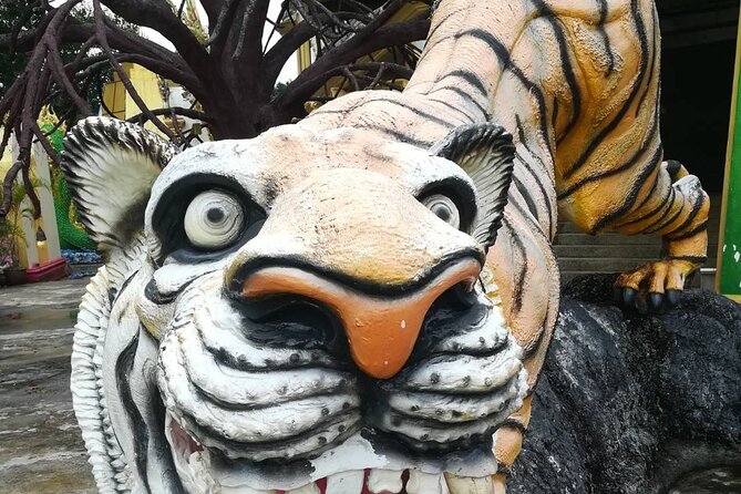 Discover Krabi - Emerald Pool, Hot Springs & Tiger Cave Temple - Ao Nang interlude: time to reset before the big climb