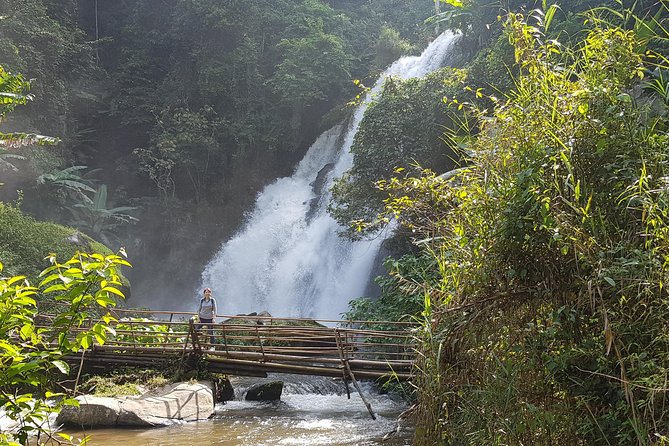 Doi inthanon National Park + 2Hour Fantastic Trekking with Lunch - Stop 1: Doi Inthanon highest-peak area