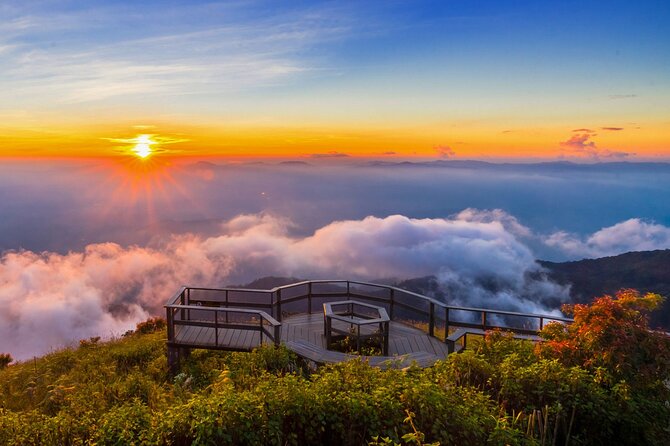 Doi Inthanon National Park with Nature Trail Trekking 1-Day Tour - Ban Mae Klang Luang: Karen village life and village coffee tasting
