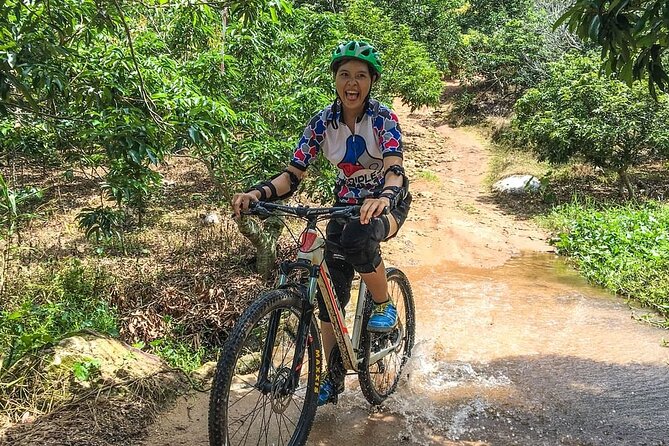 Doi Suthep National Park To Chiang Mai Beginner Downhill Mountain Biking - Bikes and Safety Gear: What You Get (and Why It’s Worth It)
