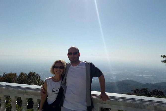 Doi Suthep Temple and Bau Thong Waterfalls Private Tour - Getting picked up: comfort, safety, and a driver who actually drives