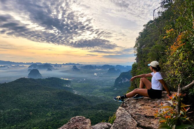Dragon Crest Sunrise Hike and Klong Root Kayaking Private Tour - Key highlights at a glance