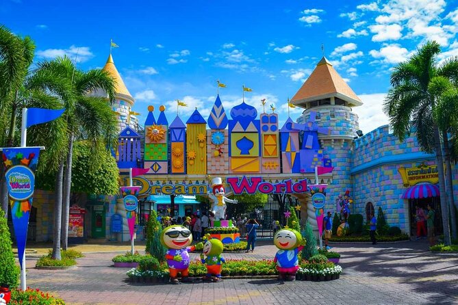 Dream World Amusement Park Bangkok - Dream World Bangkok: European fantasy lands and a full-day plan