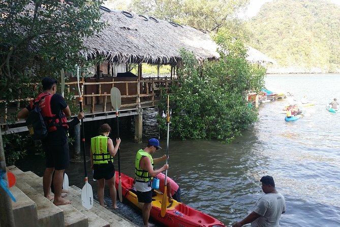 Early bird kayak adventure at AO Thalane - Who should book this early-bird kayak?