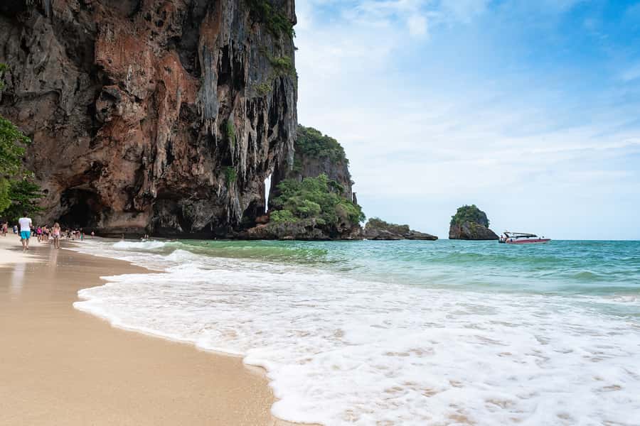 Early Bird Krabi 4 Islands from Phuket/Khaolak - The Ride to Thale Waek: scenic pause plus tide reality