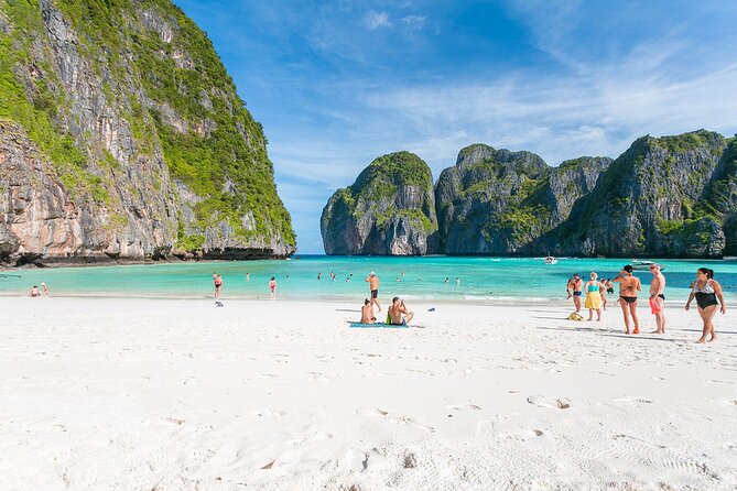 Early Bird Phi Phi and 4 Islands One Day Tour From Krabi - Boat Size and Comfort: Small-Group Promises vs Real-World Space