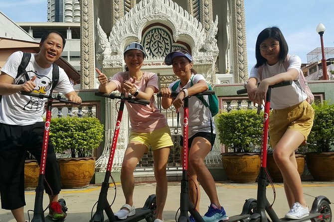 Electric Scooter Tour of Bangkok - Mosques, church roots, and the Talad Noi wall art area