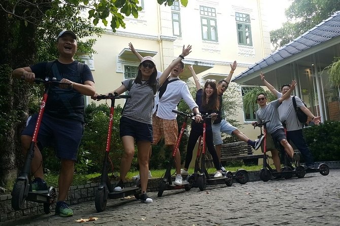 Electric Scooter Tour of Bangkok - Pak Khlong Flower Talat at original wholesale scale