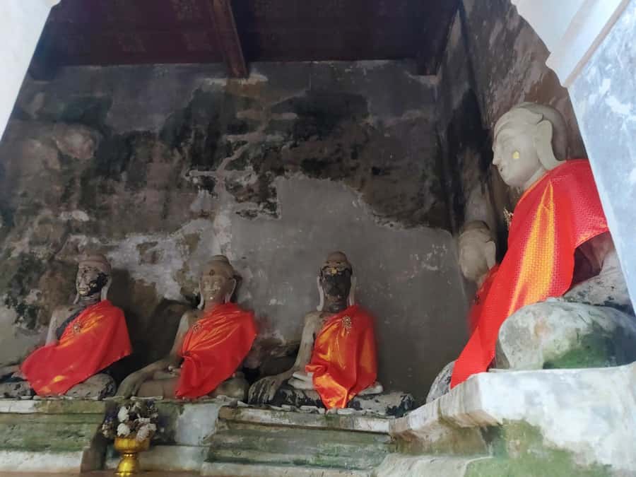 Ex-monk city & temples walking tour: (3.5 hours / 1.7 km.) - Why This 3-Hour Walk Works in Chiang Mai’s Old City
