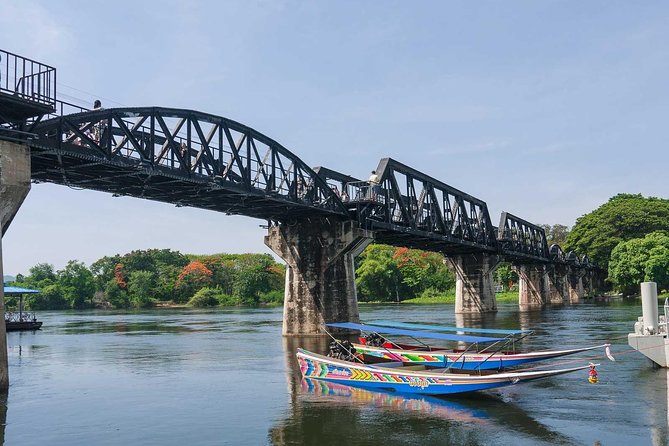 Exclusive Floating Market & River Kwai Private Experience - JEATH War Museum and Kanchanaburi War Cemetery: how to make the most of shorter time