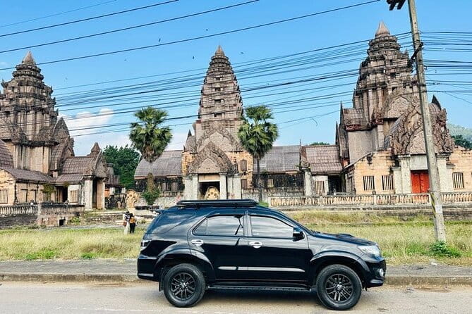 Exclusive Northern Thailand Tours - Morning pickup and the 7:00–8:00 AM start
