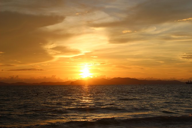 Exclusive Small Group Phi Phi Islands Sunrise or Day Trip - How the Sunrise Version Changes the Entire Feel