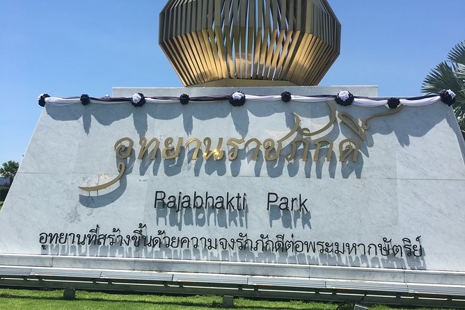 Explore Hua Hin and Surroundings with Private Guide for half day - Baan Sillapin Artists Village: Art Studios and Antiques in One Hour