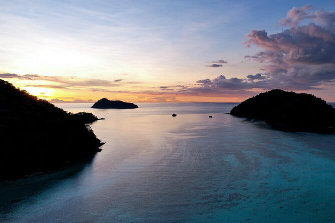 Explore Phi Phi Islands by Ferry – Snorkeling & Lunch Included - Ko Phi Phi Don: Lunch Break on the Island Where Time Slows