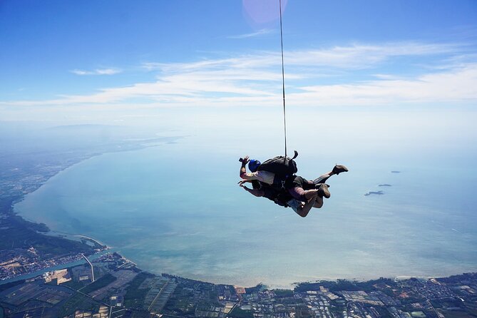 First Jump Tandem Skydive Pattaya Include Pickup Transfer - The Flight to 13,000 Feet: Rayong and Koh Samet Views