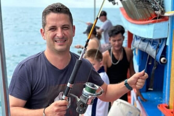 Fishing & Island Lunch Cruise from Koh Samui – Catch & Relax - The last fishing session and heading back to port