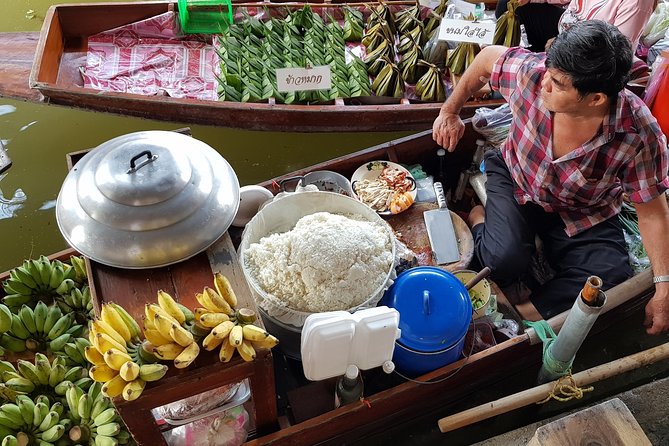 Floating Market Damnoen Saduak and Meklong Railway Market: Half Day Tour - Who should book this half-day tour, and who might not