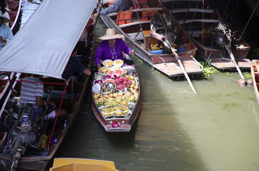 Floating Market Full-Day Bicycle Tour from Bangkok - Damnoen Saduak floating market: canals, shopping time, and what to look for