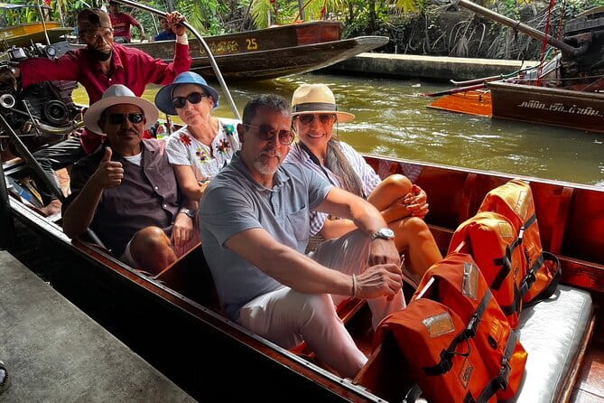 Floating Market & Railway Market Private Tour - Getting started: Siam Square pickup and the drive out of Bangkok