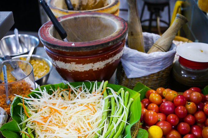 Foodie Experience of Historic Bang Rak - Thai regional cuisine in plain language: what you’re really learning