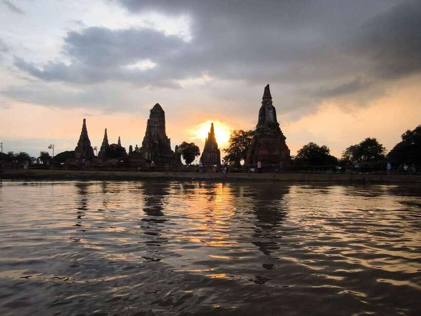 From Ayutthaya: Ayutthaya Heritage Boat Ride - Night Lighting: Wat Chaiwatthanaram After Dark