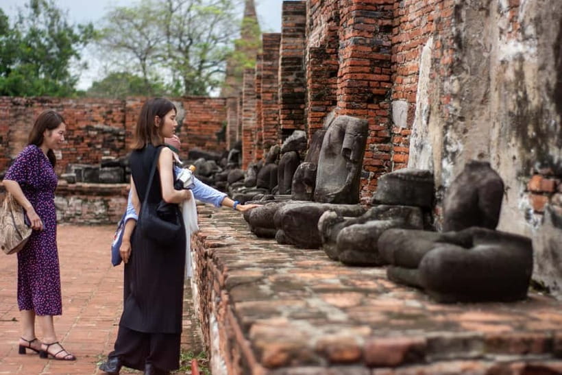 From Bangkok: Affordable Ayutthaya Highlights Tour - Wat Phra Si Sanphet: Royal Temple Grounds and the Three Chedis
