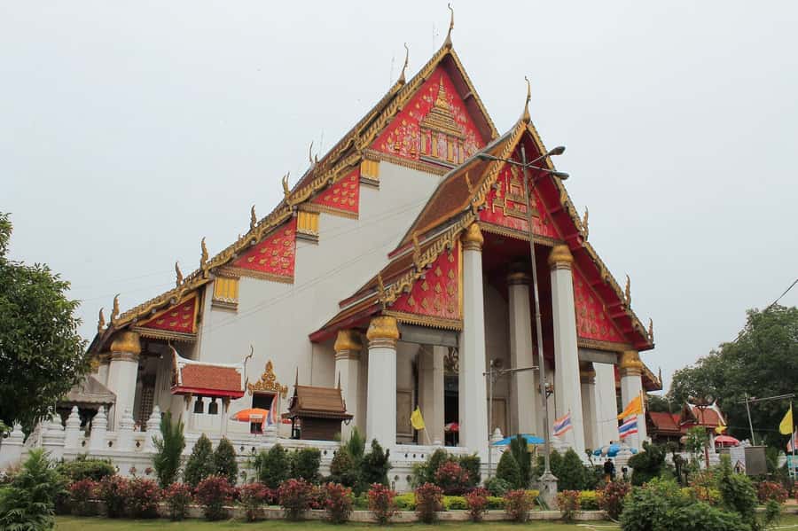 From Bangkok: Ayutthaya Full-Day Trip with Driver - Budget reality: entrances and lunch are where the day can swing