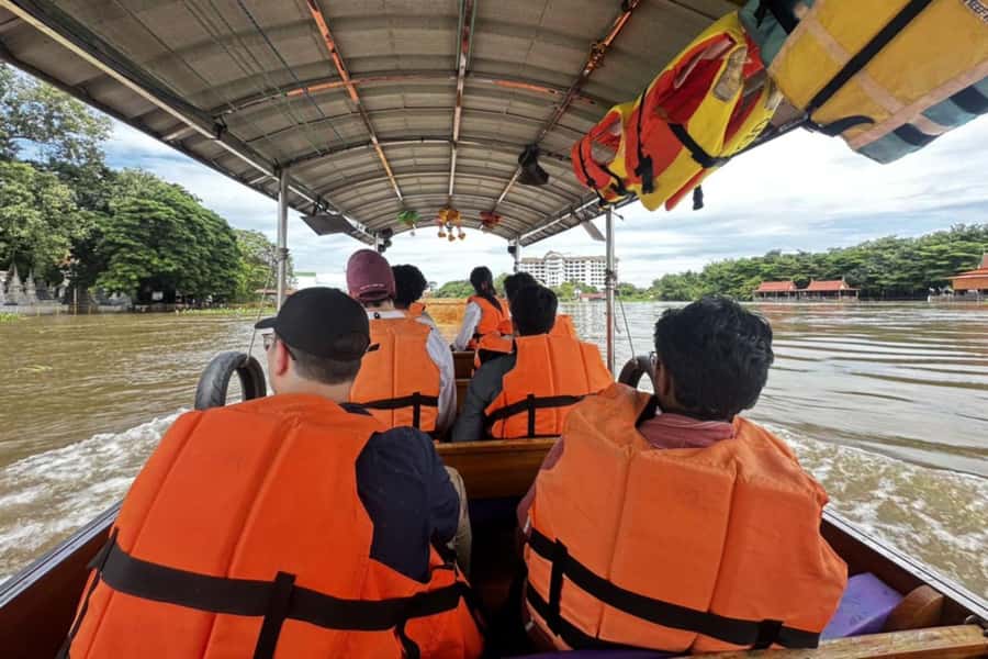 From Bangkok: Ayutthaya Heritage Site & Boat Ride (Private) - Lunch Option and the Local Market Break: Roti Saimai Worth the Timing