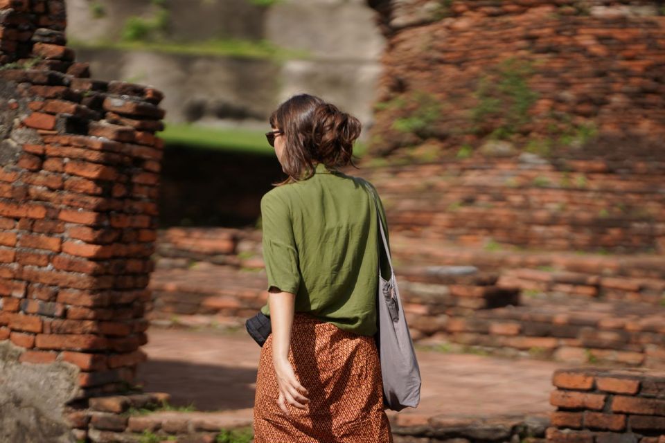 From Bangkok: Ayutthaya Historical Day Tour by Bus - The Role of the Guide: Sam, AJ, and the Day-Quality Difference