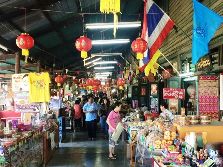 From Bangkok: Chachoengsao Tour and Bang Pakong River Cruise - What Makes This Tour Feel Worth It: Small Group, Licensed Guide, Real Stops