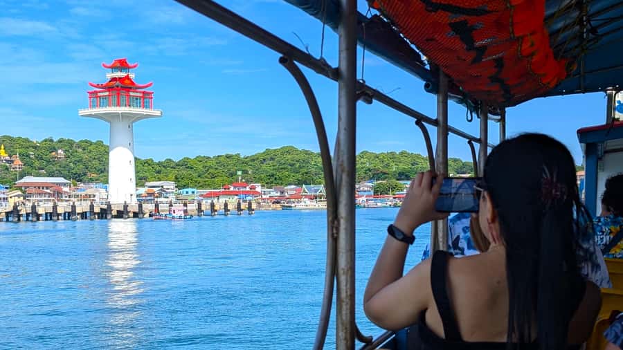 From Bangkok: Day Tour Koh Sichang Island with Tuktuk Tour - An 11-hour Koh Sichang day built around early ferries