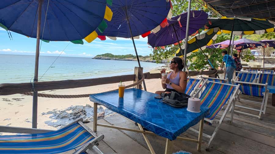 From Bangkok: Day Tour Koh Sichang Island with Tuktuk Tour - Mondop Roi Phraphutthabat: Buddha’s footprint and big views